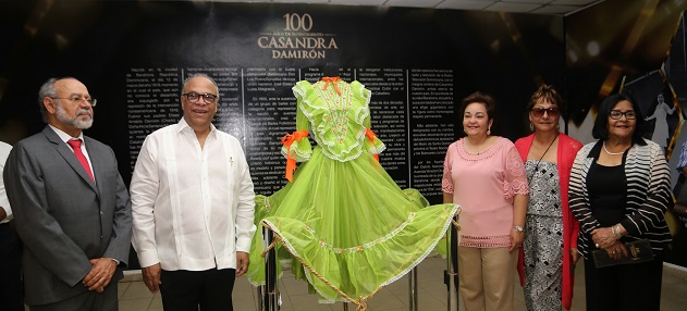  OPRET entrega museo en honor a la Soberana de la Canción Casandra Damirón