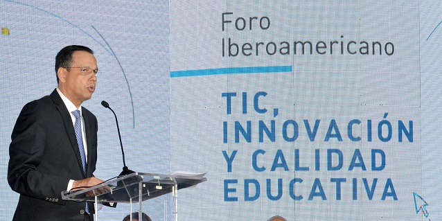  Ministro de Educación, Antonio Peña Mirabal y OEI encabezan  el Foro Iberoamericano TIC, innovación y calidad educativa