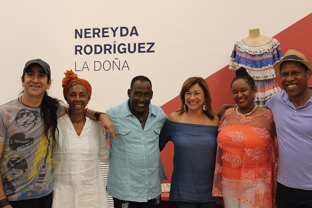  Inauguran exposición “Nereyda Rodríguez, la impronta de un ícono” en el Centro Cultural de España