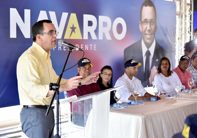 Andrés Navarro AplatanaoNews