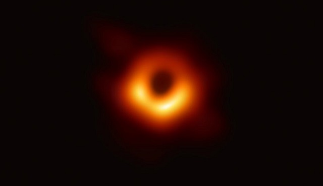  El primer agujero negro visto por la humanidad ya tiene nombre
