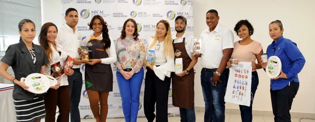  MICM celebra el Día Nacional del Café con comerciantes y productores nacionales