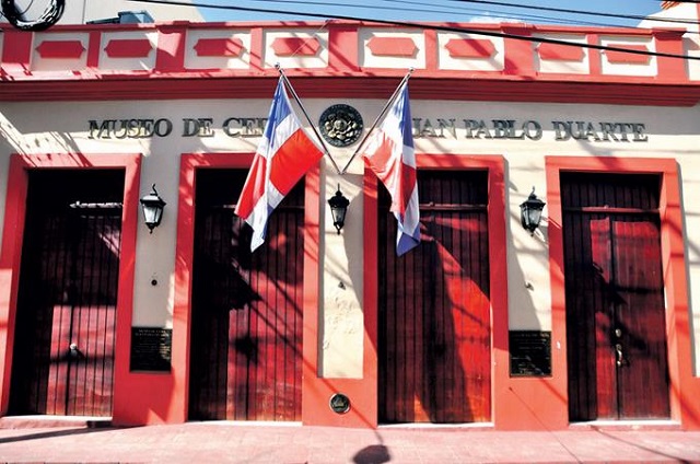  Museo de cera de Duarte abrirá gratis y en horario extendido durante feria del Libro