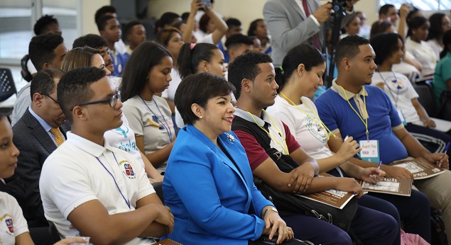  Despacho Primera Dama auspicia formación de liderazgo de jóvenes con responsabilidad social