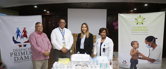 Despacho Primera Dama aporta medicamentos e insumos al Instituto Dominicano de Cardiología y Hospital Moscoso Puello