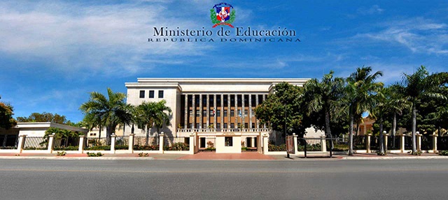  Ministro de Educación dispone reforzar proyecto “Cultura de Paz” para erradicar violencia en centros educativos a partir del próximo año escolar