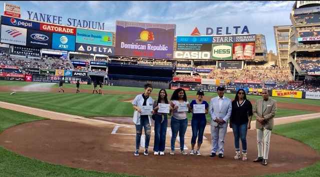  MITUR celebra «Dominican Day at the Ballpark» en los estadios de Cleveland, Yankee Stadium y Fenway Park de Boston