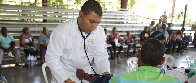  Más de 10,000 habitantes de dos provincias beneficiadas en gigante jornada de salud “La vuelta al lago Enriquillo”