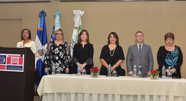  Minerd y OEI realizan seminario para fortalecer buenas prácticas docentes que desarrollan aprendizajes en el nivel Inicial