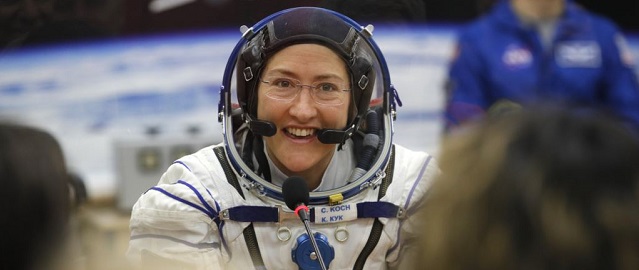 Astronauta de la NASA Christina Koch regresa a la Tierra tras misión récord