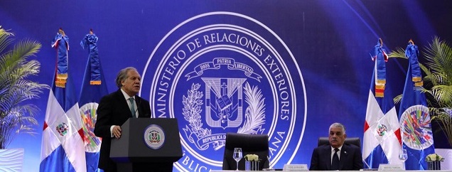  Canciller Miguel Vargas y secretario general de la OEA Luis Almagro suscriben enmienda al acuerdo observadores