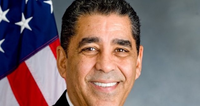  Congresista Adriano Espaillat felicita a la Federación Hispana y al hospital New York – Presbyterian por su colaboración en proporcionar servicios de recuperación del COVID-19 en el distrito