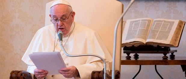  “Dios no necesita ser defendido por nadie”, afirma el Papa Francisco