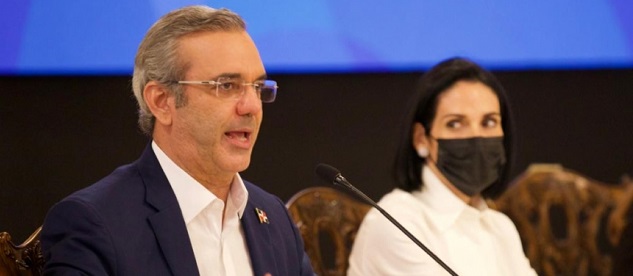  Presidente Abinader impulsa plan para proteger a mujeres de violencia machista, anuncia 12 nuevas casas de acogida e integración de políticas sociales  