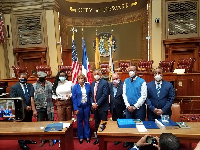  Ciudades de Newark  y San Cristóbal firman acuerdo de cooperación
