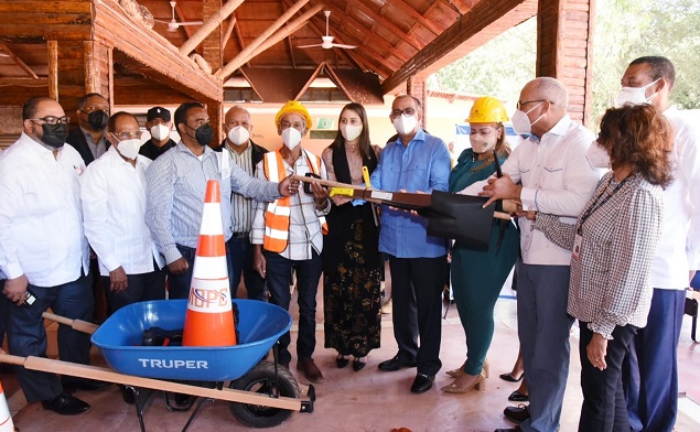  Ministro de Obras Públicas anuncia inversión de más de $860 millones en obras para provincia San José de Ocoa