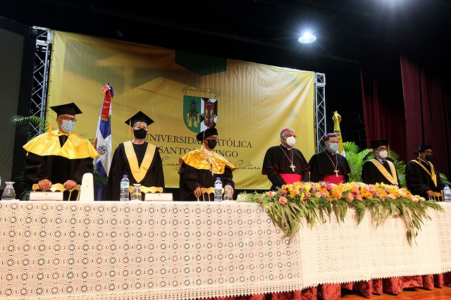  La Universidad Católica Santo Domingo (UCSD) realiza su Octogésima Quinta Graduación Ordinaria en la que se gradúan 380 nuevos profesionales en Postgrado