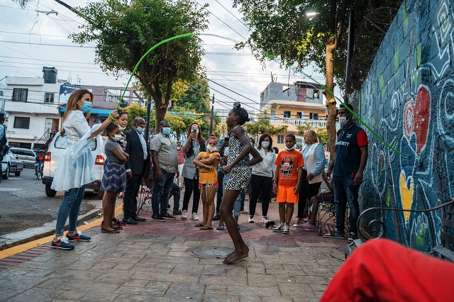  Alcaldía del Distrito remoza Parque Los Praditos y lo habilita como punto de vacunación