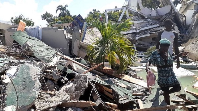  Evolución terremoto en Haití: Al menos 724 muertos y miles de heridos