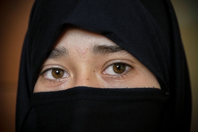  Mujeres afganas, atormentadas y esclavizadas ante la toma del poder del movimiento talibán