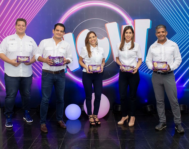  Presentan al mercado nacional Galletas CHOCOWOW