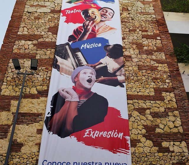  Domínico: Escuela de Arte