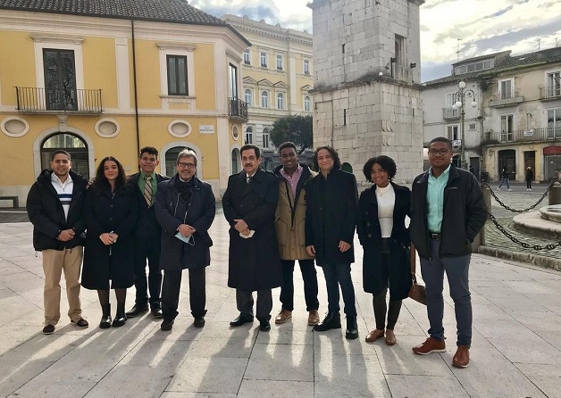  Italia: Embajador Raful acompaña a estudiantes dominicanos que cursan maestría en Ingeniería Sísmica en la Universidad de Sannio