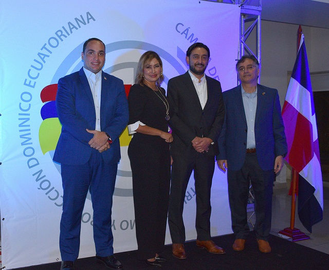  Cámara de Comercio Industria, Turismo y producción Dominico Ecuatoriana realiza encuentro