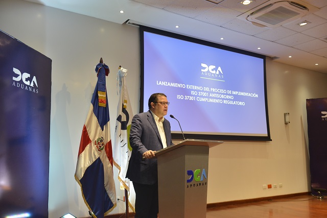  Eduardo Sanz Lovatón inicia proceso para implementar normas ISO de antisoborno y de cumplimiento regulatorio en Aduanas