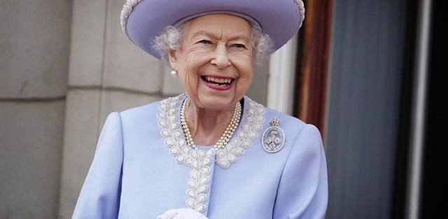 Muere la reina Isabel II de Inglaterra a los 96 años, 70 de ellos como monarca