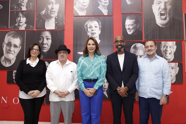  Cultura inaugura exposición ‘101 emociones de actores dominicanos’ de Jochy Campusano