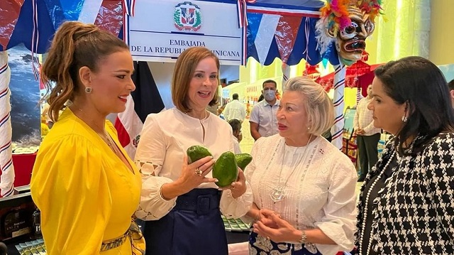  Embajada Dominicana en Panamá participa en la Fiesta alrededor del Mundo