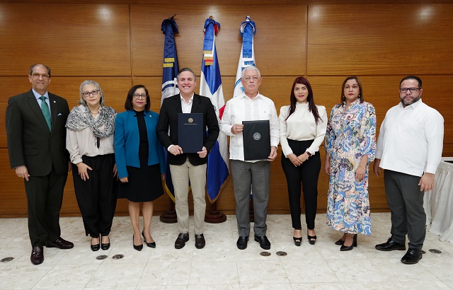  Autoridad Portuaria e INESDYC firman acuerdo de colaboración