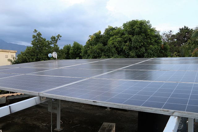  Banco Ademi con recursos de su fundación ha financiado 250 proyectos de paneles solares