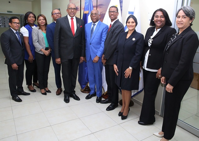  Edeeste recibe en sus instalaciones Unidad de Auditoría Interna (UAI) del Estado dominicano
