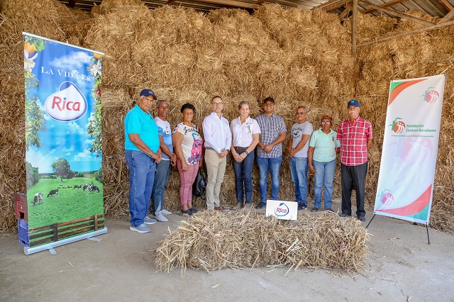  Fundación Central Barahona junto a Fundación Rica donan 5 mil forraje de caña a las Asociaciones de Ganaderos de Barahona