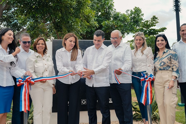  Banco Popular, ADN y MOCP entregan remozamiento parque Las Praderas