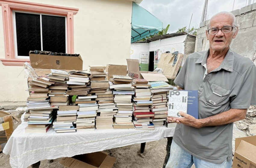  La Peña por un Mejor País realiza primera entrega de libros a residente de Padre Las Casas afectado por inundaciones