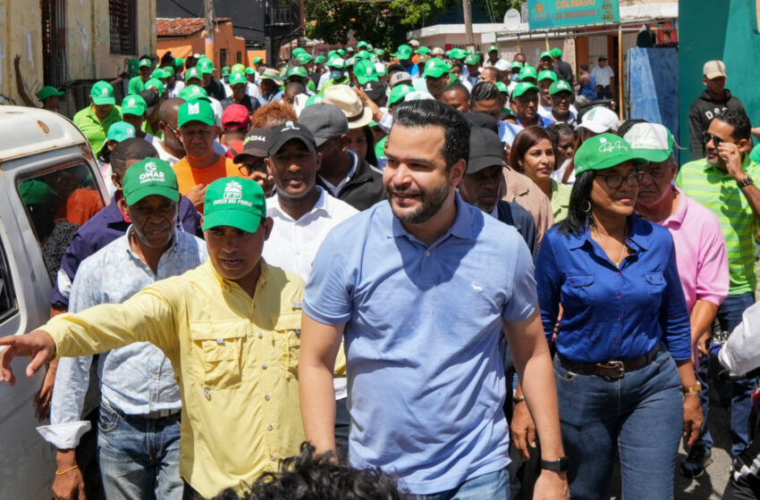  Rafael Paz recibe apoyo de altos dirigentes de la FP en la capital