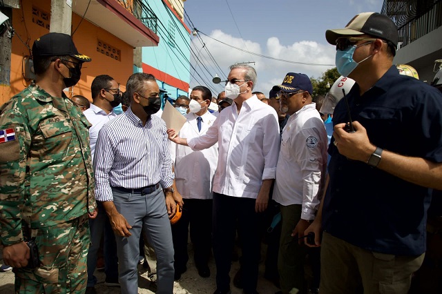  Presidente Abinader suspende discurso de este miércoles por tragedia de San Cristóbal