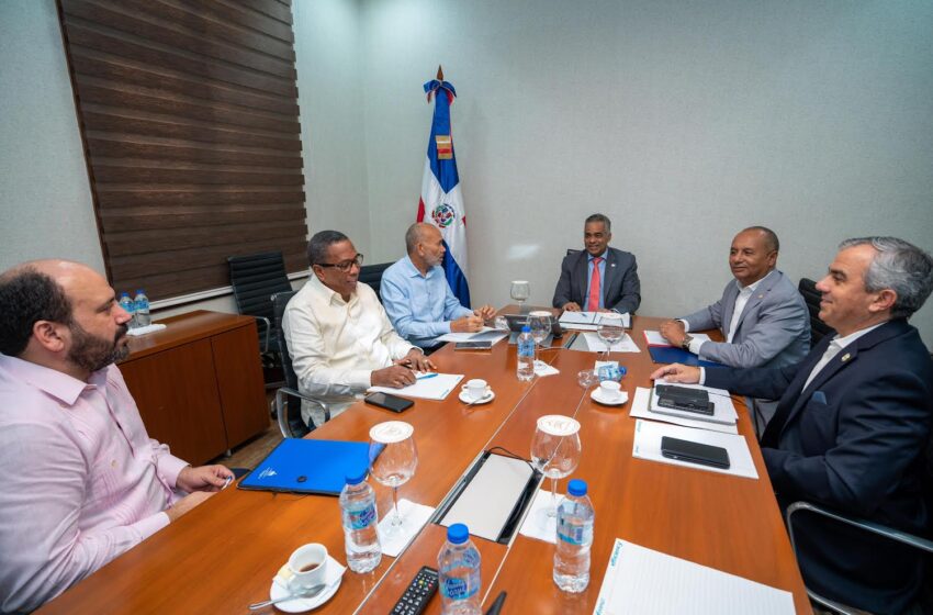  Gobierno comprará productos perecederos durante cierre frontera dominicana con Haití