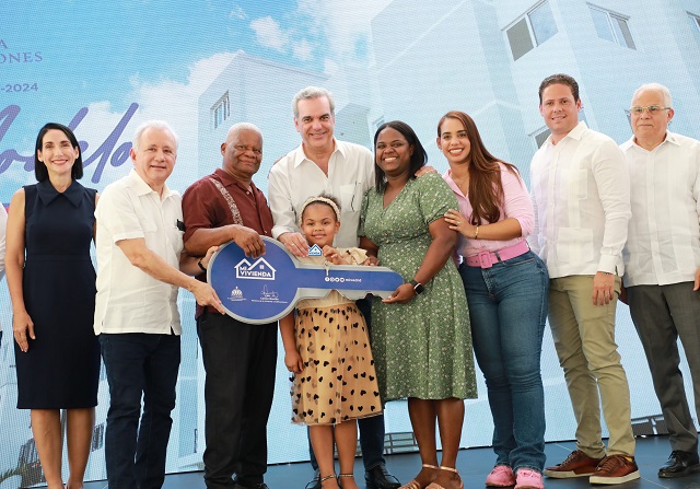  SDN: presidente Abinader entrega 264 apartamentos en beneficio de 6,000 personas
