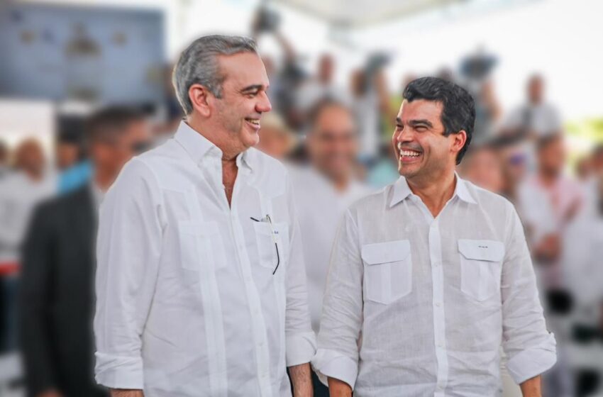  El presidente Luis Abinader y  Wellington Arnaud, director del INAPA, dejarán inaugurado este viernes segunda etapa saneamiento arroyo Gurabo en Santiago