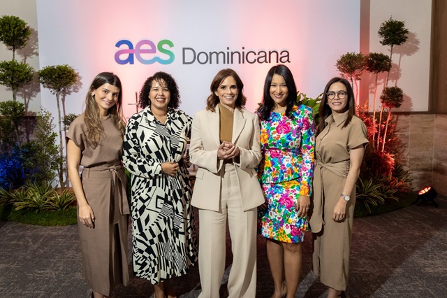  AES dominicana es el mejor lugar para que las mujeres trabajen en República Dominicana