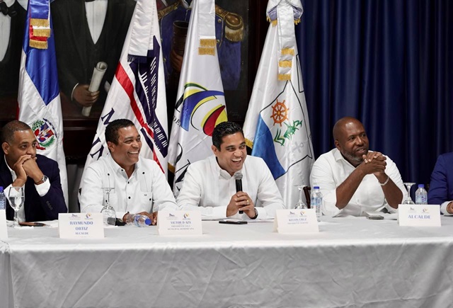  Alcaldes electos y reelectos de regiones Yuma y Higuamo reciben inducción de Liga Municipal y Fedomu