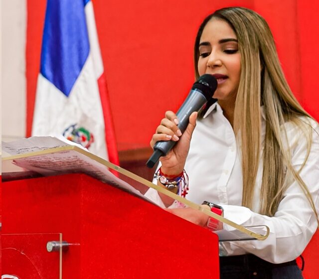  PRSC presenta a Silvia González como candidata a diputada del Distrito Nacional