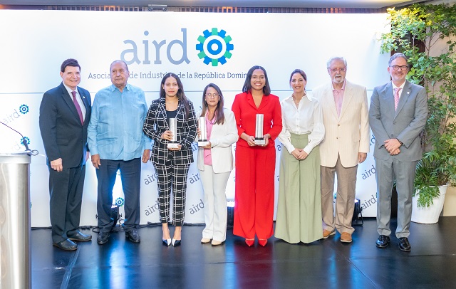  Trabajos ganadores Premio AIRD al Periodismo Industrial se enfocaron en innovación, sostenibilidad y comercio ilícito