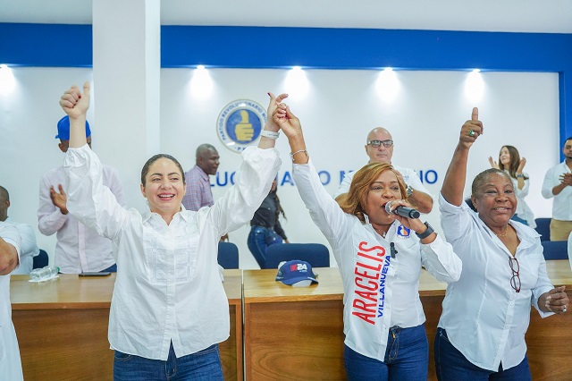  Gloria Reyes: la gente de San Pedro de Macorís reelegirá a Abinader