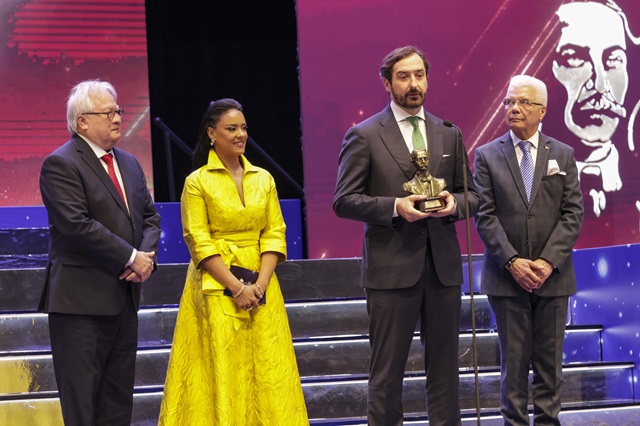  Otorgan Premio Nacional Juan Pablo Duarte 2024 a la Universidad UDIMA
