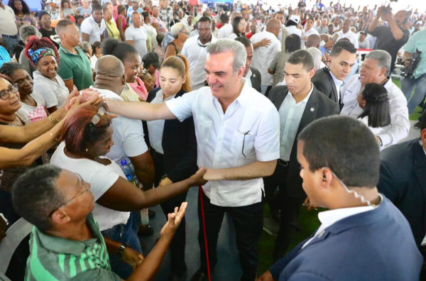  Presidente Abinader encabezará siete inauguraciones de obras y entregará nuevas viviendas este fin de semana en el Gran Santo Domingo